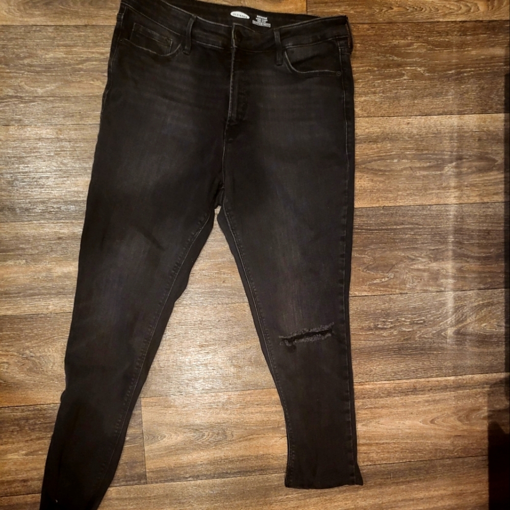OLD NAVY SIZE 12 WOMEN'S ROCKSTAR HIGH RISE SUPER SKINNY JEANS